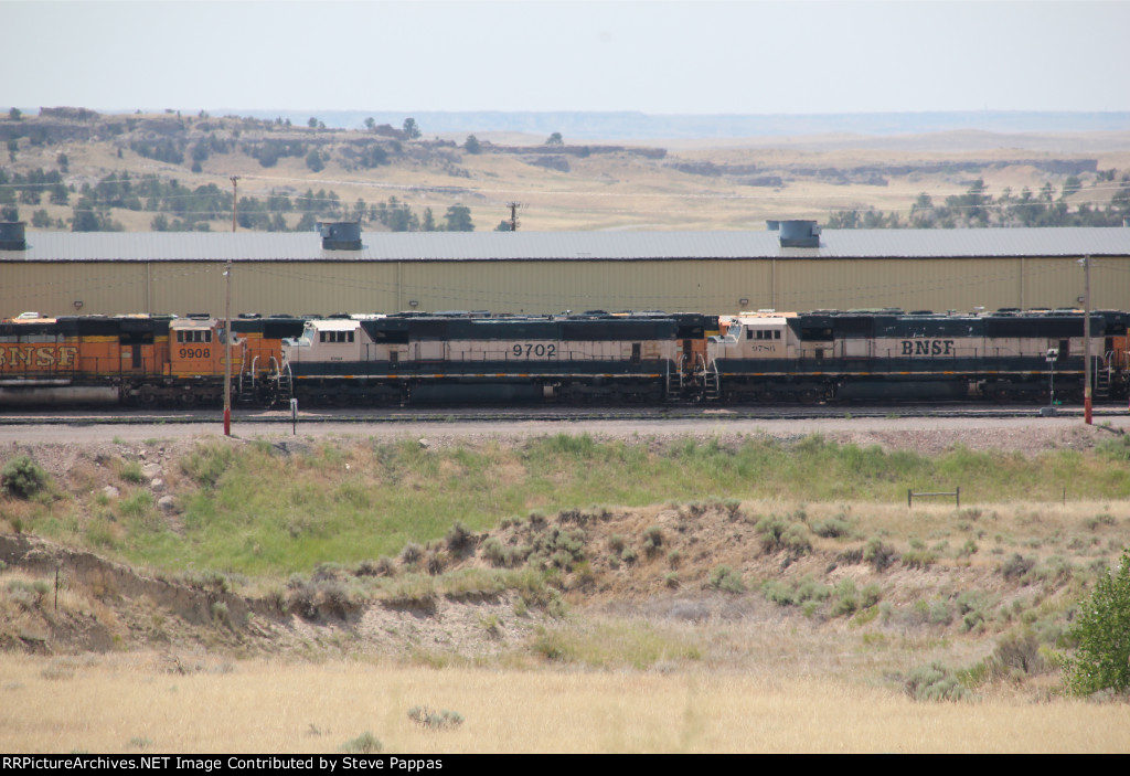 BNSF 9702